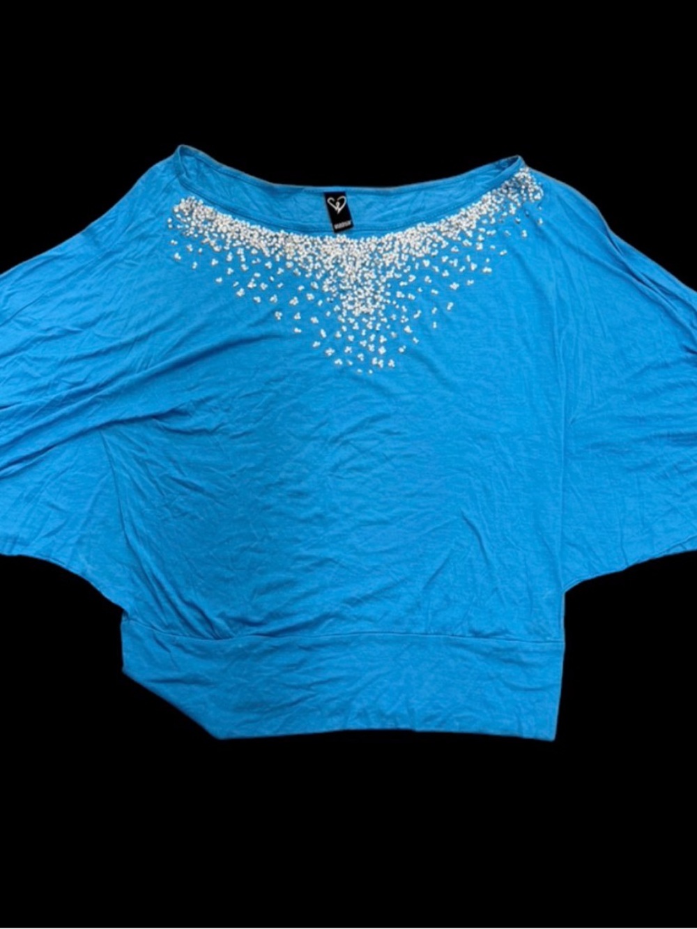 Neon Blue shiny top with boho vibe from Windsor